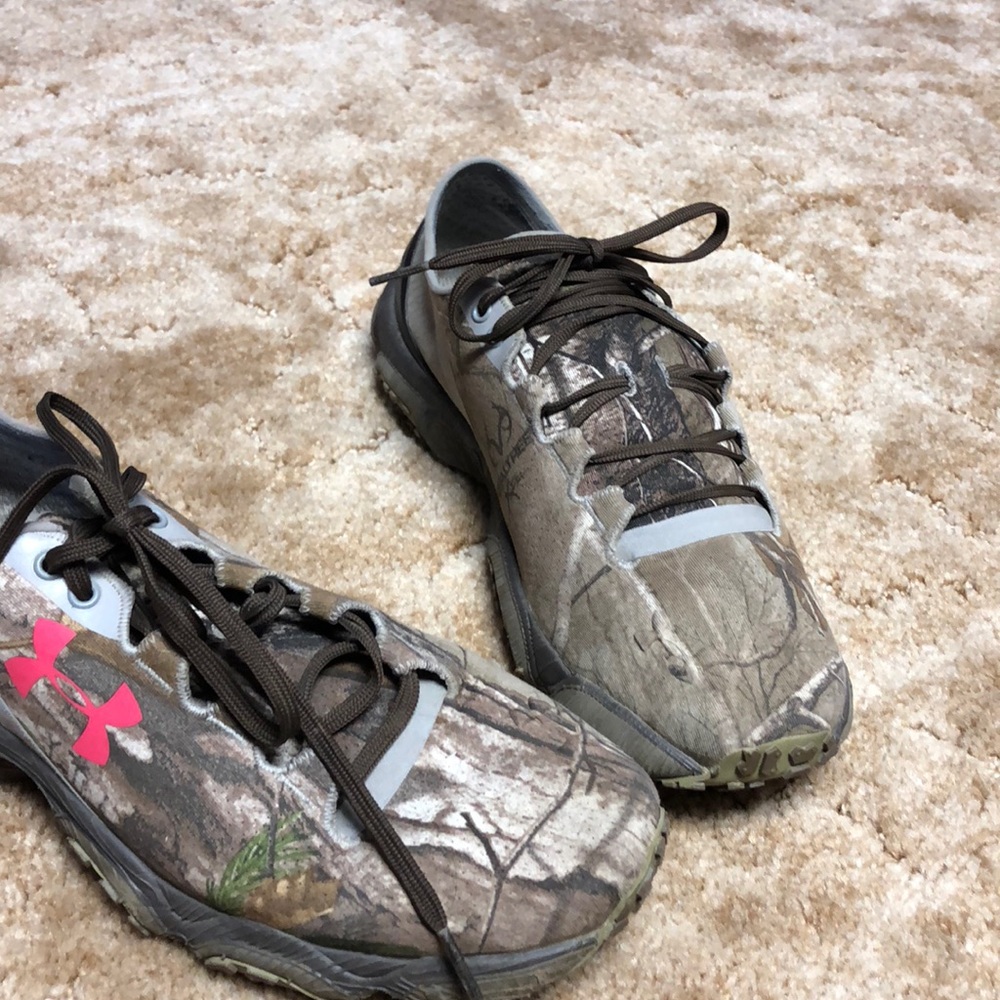 SALE UA SPEEDFORM gel REAL TREE running shoes